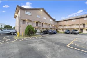 8851 Nw 119th St 2103-2 Hialeah Gardens, FL 33018 - MLS#A11913955