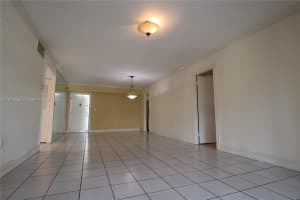 7825 Miller Dr C211 Miami, FL 33155 - MLS#A11913958