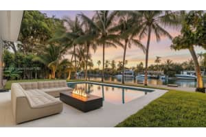 550 S Shore Dr Miami Beach, FL 33141 - MLS#A11913976