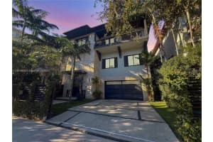 3554 W Glencoe St, Miami, FL 33133, - MLS#A11913978