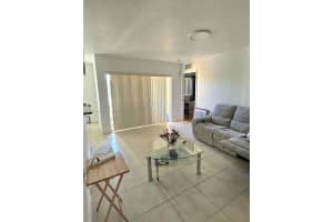 21130 Sw 87th Ave 203, Cutler Bay