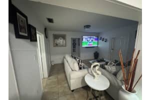 1847 Nw 18th Ave Miami, FL 33125 - MLS#A11914006