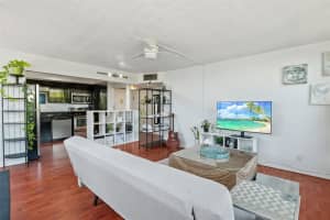 2771 Taft St APT 303, Hollywood, FL 33020, - MLS#A11914030