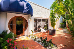 3765 Carmen Ct Coconut Grove, FL 33133 - MLS#A11914103