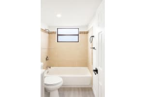 417 Nw 2nd Ave 9 Hallandale Beach, FL 33009 - MLS#A11914106