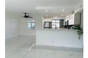 414 Se 14th St 2 Fort Lauderdale, FL 33316 - MLS#A11914123