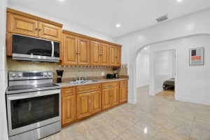 643 Ne 130th St North Miami, FL 33161 - MLS#A11914148