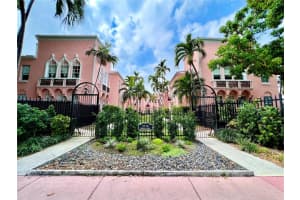 756 Meridian Ave 9, Miami Beach 756 Meridian Ave 9, Miami Beach