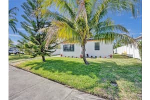 905 Sw 22nd St Fort Lauderdale, FL 33315 - MLS#A11914155