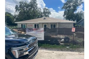 2240 Nw 152 St Miami Gardens, FL 33054 - MLS#A11914166