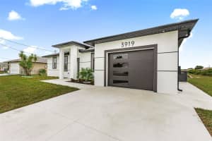 3919 Sw 8th St Lehigh Acres, FL 33976 - MLS#A11914174