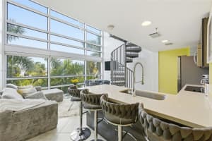 421 Meridian Ave APT 16, Miami Beach, FL 33139, - MLS#A11914198