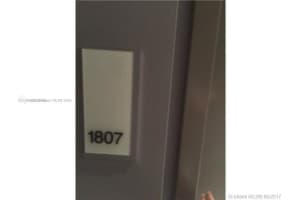 1300 Brickell Bay Dr 1807 Miami, FL 33131 - MLS#A11914204