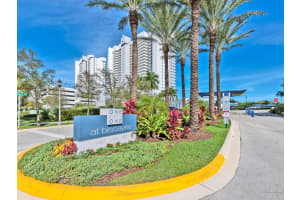 15051 Royal Oaks Ln APT 906, North Miami, FL 33181, - MLS#A11914220