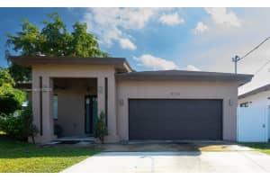 5712 Sw 19th St, West Park