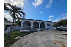 2970 SW 17th St, Miami, FL 33145, - MLS#A11914254