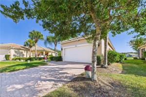 338 NW Treeline Trce, Port St. Lucie, FL 34986, - MLS#A11914259