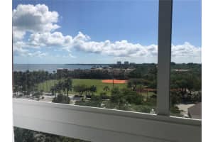 2951 S Bayshore Dr 904, Miami