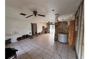 2401 Sw 50th Ter Fort Lauderdale, FL 33317 - MLS#A11914351