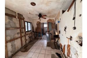 2401 Sw 50th Ter Fort Lauderdale, FL 33317 - MLS#A11914351