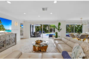 2132 Ne 63rd Ct Fort Lauderdale, FL 33308 - MLS#A11914417