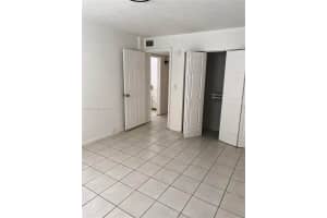 1750 Nw 55th Ave 102, Lauderhill