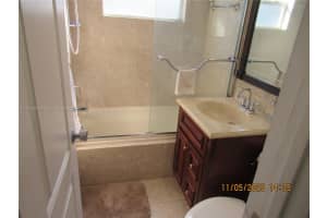 800 Ne 6th St 1 Fort Lauderdale, FL 33304 - MLS#A11914504