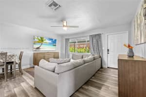 1208 Ne 5th Ave 3 Fort Lauderdale, FL 33304 - MLS#A11914535