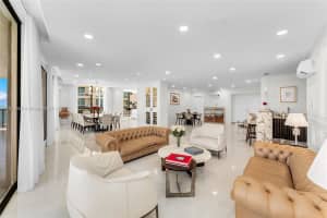 16275 Collins Ave Uph1 Sunny Isles Beach, FL 33160 - MLS#A11914555