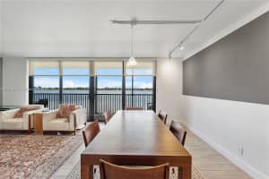 105 Lake Emerald Dr 216 Oakland Park, FL 33309 - MLS#A11914605