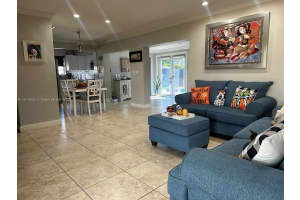 8530 Nw 178th St Hialeah, FL 33015 - MLS#A11914652