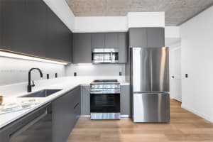 307 Sw 5th St Studio Fort Lauderdale, FL 33315 - MLS#A11914657