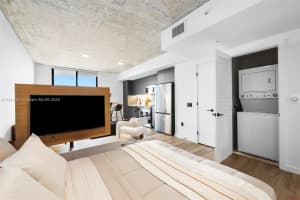 307 Sw 5th St Studio 09 Line Fort Lauderdale, FL 33315 - MLS#A11914661