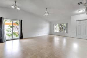 9330 Nw 53rd Ct Sunrise, FL 33351 - MLS#A11914665