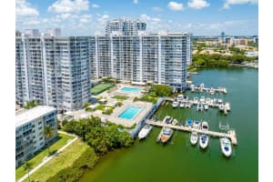 18011 Biscayne Blvd *boat Slip* & 1603 Aventura, FL 33160 - MLS#A11914675