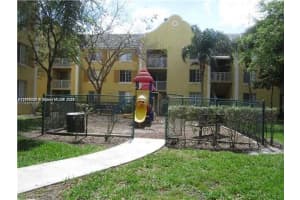 777 SW 111th Way APT 104, Pembroke Pines, FL 33025, - MLS#A11914707