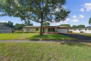 1561 Sw 72nd Ave, Plantation