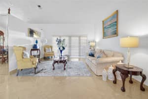 20270 Nw 4th St Pembroke Pines, FL 33029 - MLS#A11914732