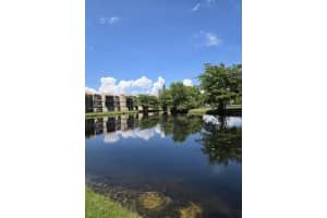 302 Lakeview Dr APT 102, Weston, FL 33326, - MLS#A11914779