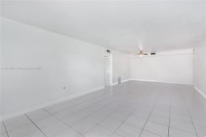 9423 SW 76th St APT W21, Miami, FL 33173, - MLS#A11914790