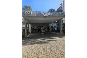 201 178th Dr APT 302, Sunny Isles Beach, FL 33160, - MLS#A11914797