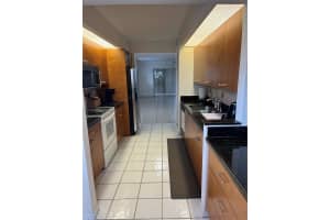 1301 Sw 142nd Ave 301h Pembroke Pines, FL 33027 - MLS#A11914828