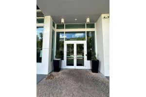 275 NE 18th St APT 1701, Miami, FL 33132, - MLS#A11914871