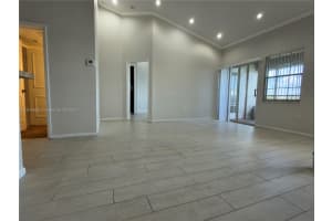 2831 N Oakland Forest Dr APT 304, Oakland Park, FL 33309, - MLS#A11914880