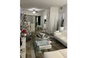 2125 Nw 126th St Miami, FL 33167 - MLS#A11914912