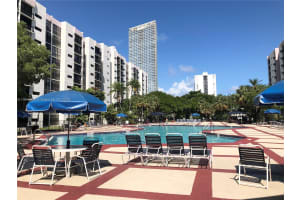 16919 N Bay Rd APT 511, Sunny Isles Beach, FL 33160, - MLS#A11914920