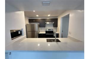 7125 NW 186th St APT B311, Hialeah, FL 33015, - MLS#A11914923