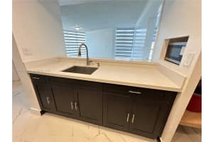 7125 NW 186th St APT B311, Hialeah, FL 33015, - MLS#A11914923