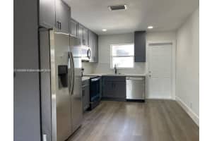 1814 Sw 22nd St 1 Fort Lauderdale, FL 33315 - MLS#A11914937