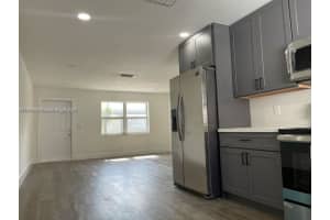 1814 Sw 22nd St 1 Fort Lauderdale, FL 33315 - MLS#A11914937